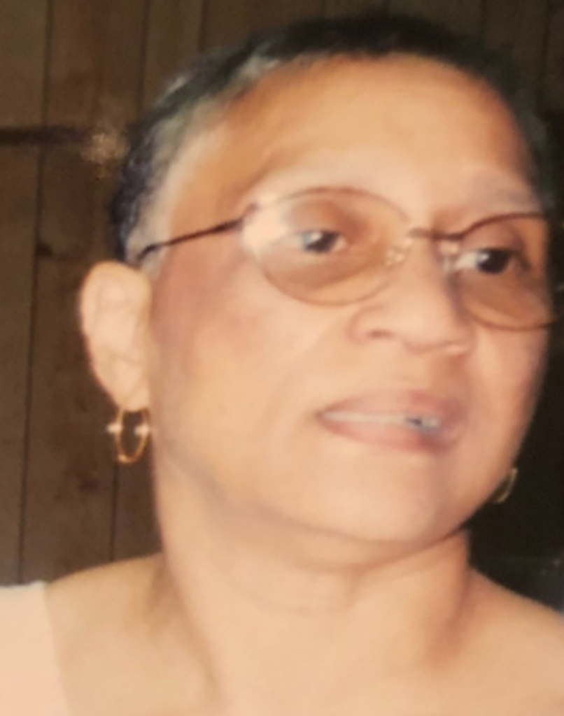 Veronica Latour Profile Photo