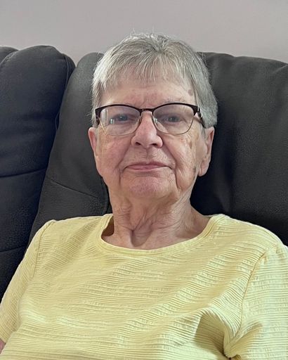 Reba Mae Ahrens's obituary image