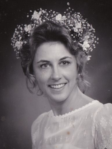 Lynn Humphrey Ellis photo gallery thumbnail 7 of 42