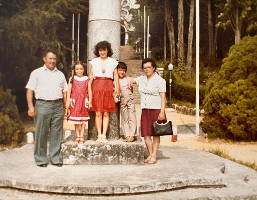 Maria  Da Silva photo gallery thumbnail 15 of 62