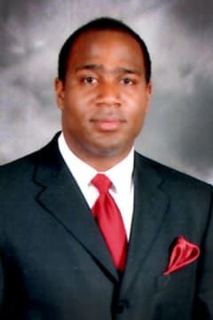 Alejandro Porter White, Ph.D. Profile Photo