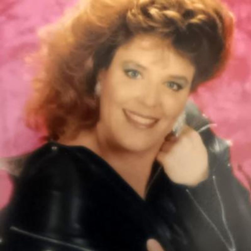 Amy Mccullugh Profile Photo