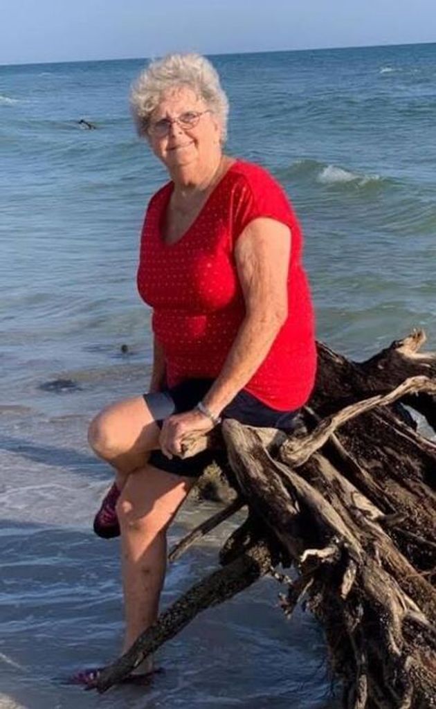 Faye Brown Thomason Profile Photo