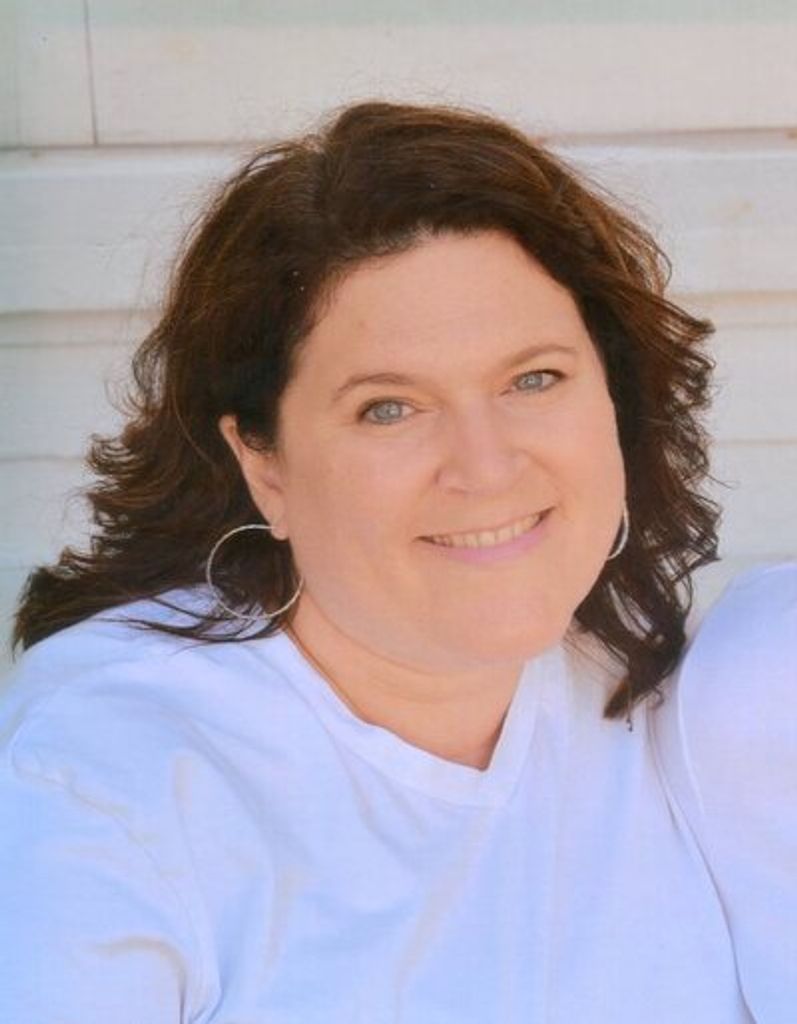 Ann Marie Voutour Profile Photo