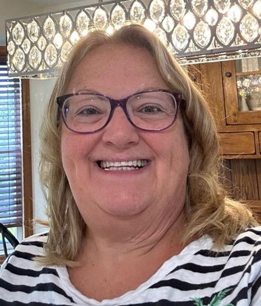 Laurie Torrence Profile Photo