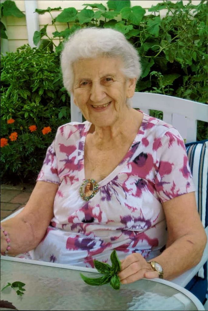 Eleanora Caufield
