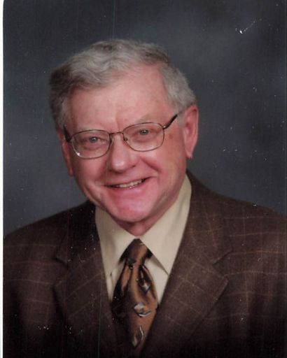 Darrel K. Lind's obituary image