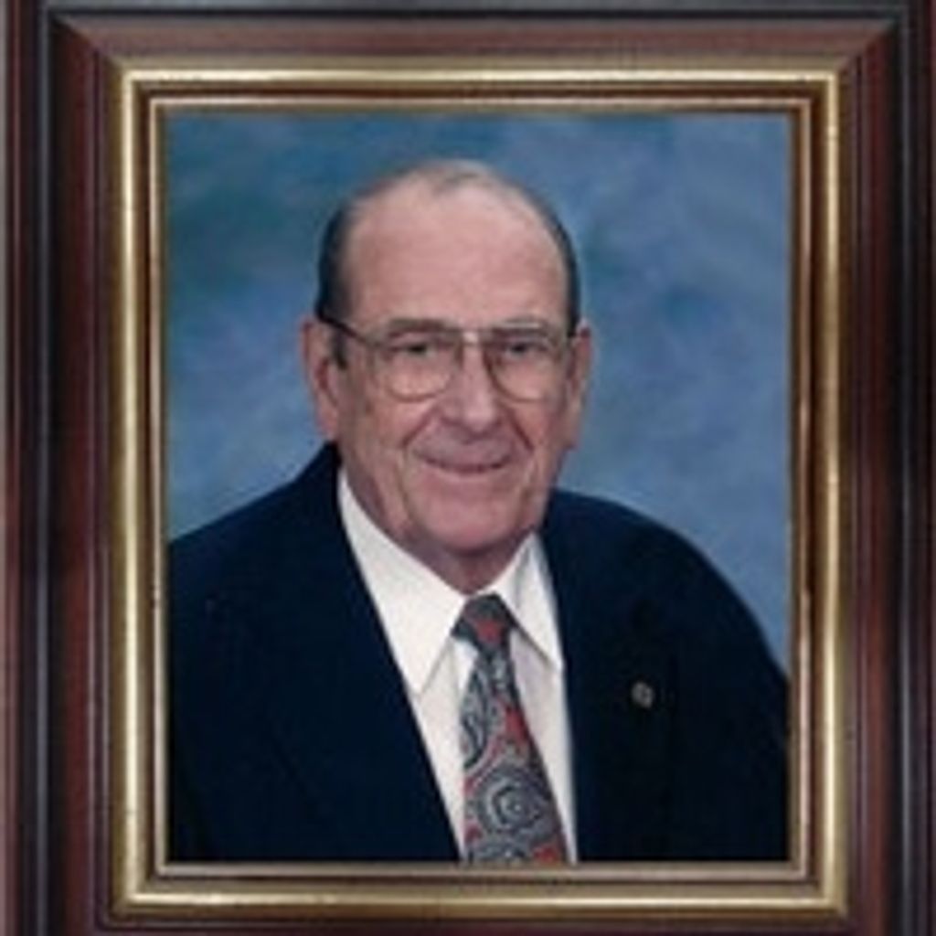 George W Woody