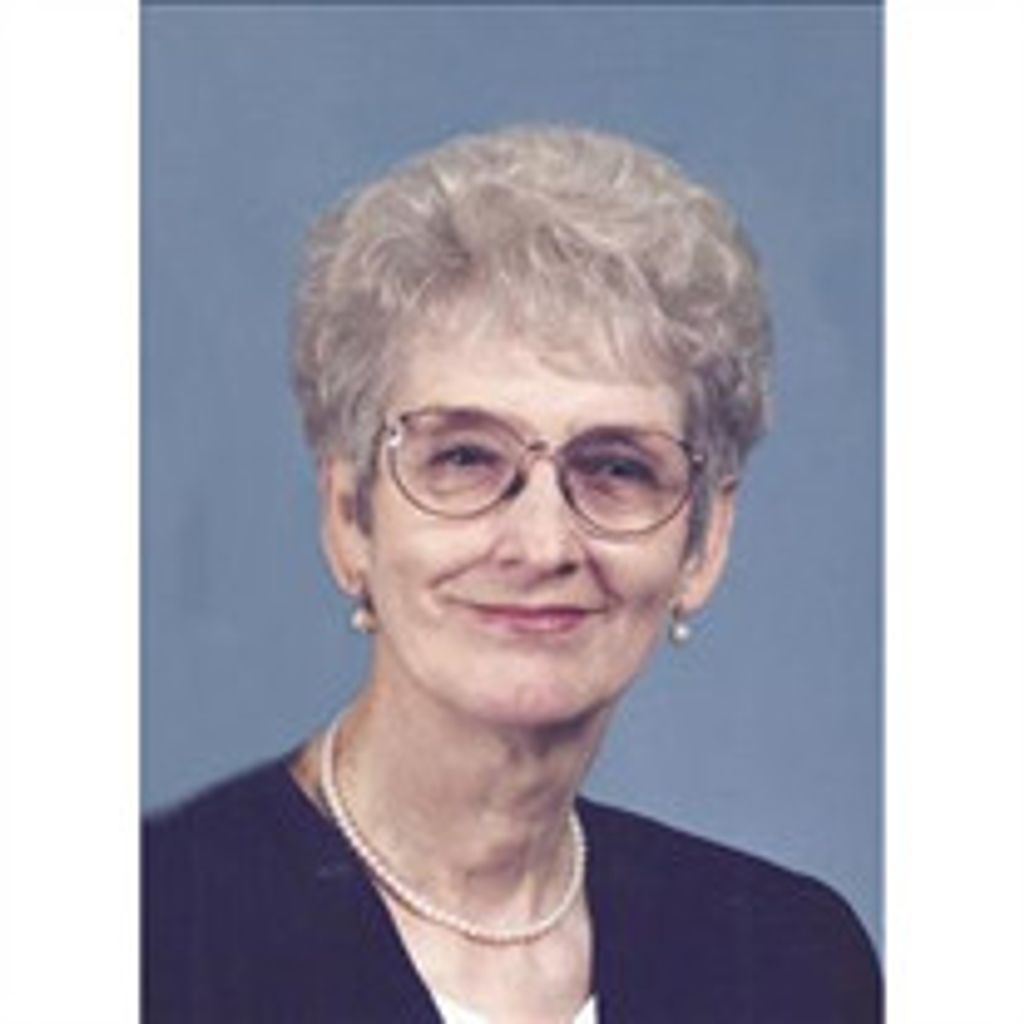 Loretta Maxine Mills