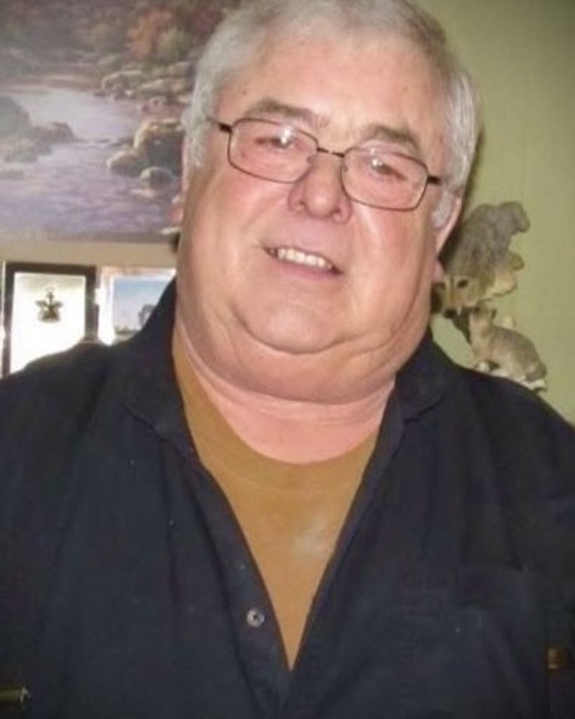 Gordon Wells Bradley Profile Photo