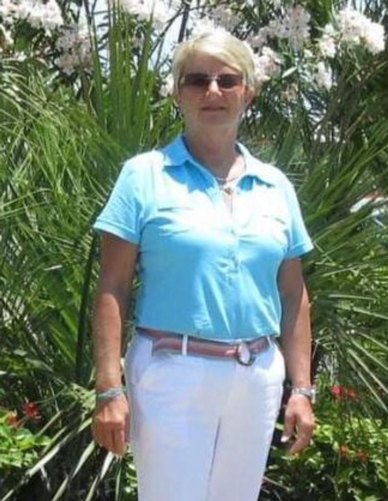 Kay (Thompson)  Lawler Profile Photo