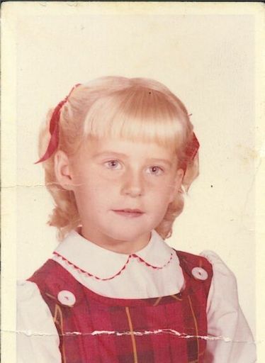 Dinah Sue Demas photo gallery thumbnail 44 of 44