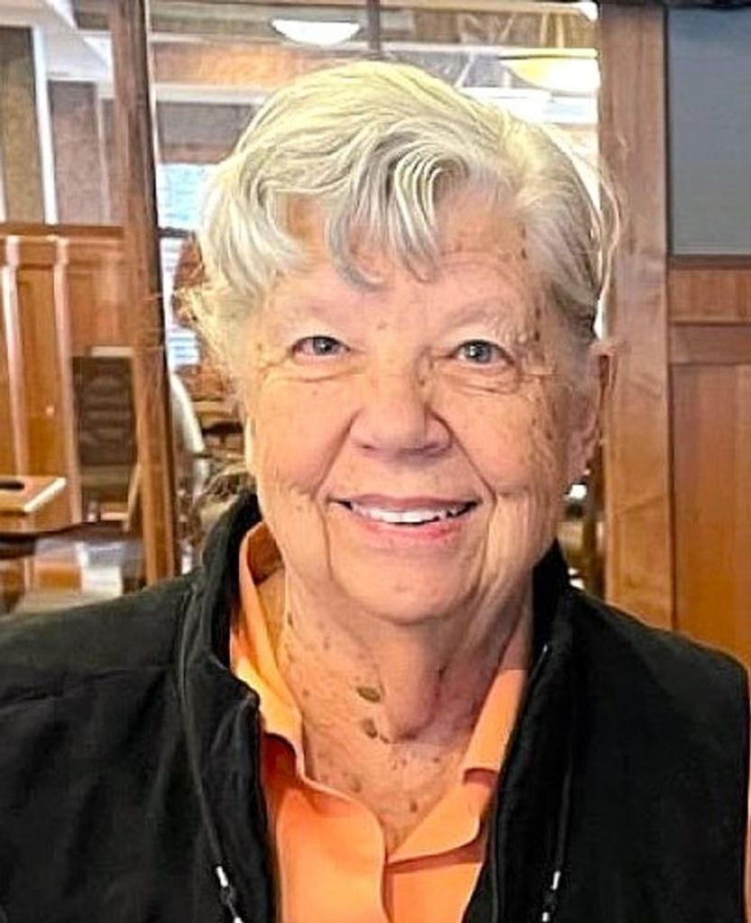 Lois Elaine Houge Profile Photo