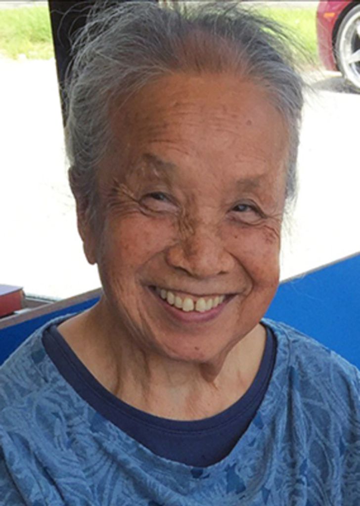 Daeng Thi "Emm" Khoang