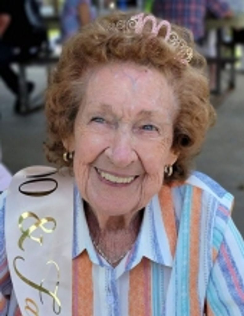 Alberta  Lavone Trochelman