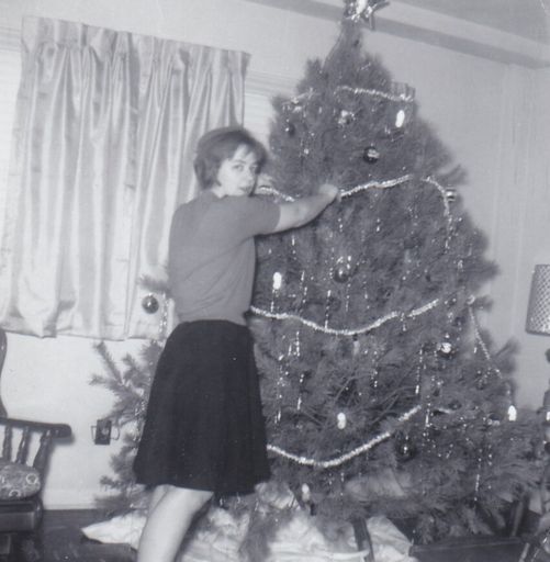 Carolyn J. (Bergstrom)  Bohl photo gallery thumbnail 45 of 133