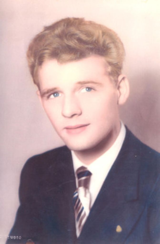 Wellington "Mo" Morris Trover