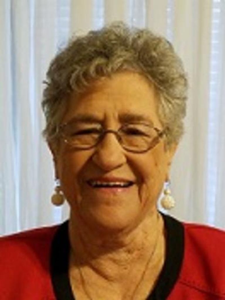Dolores Garza Hinojosa
