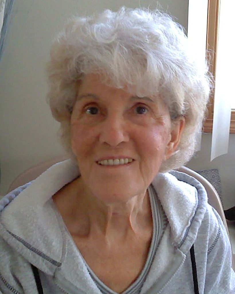 Alba May (DeChellis) Humsey Profile Photo