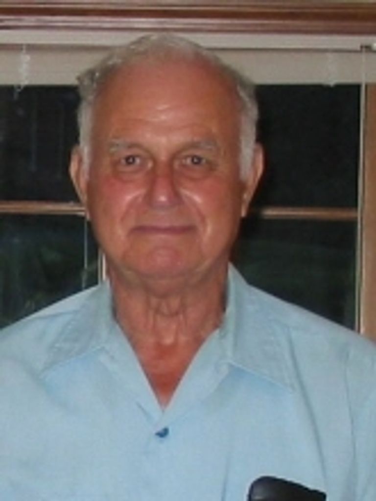 Howard D Crum