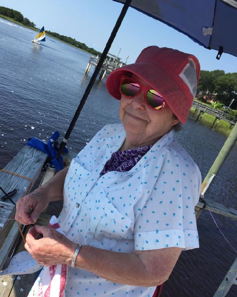 Betty Long Mills
