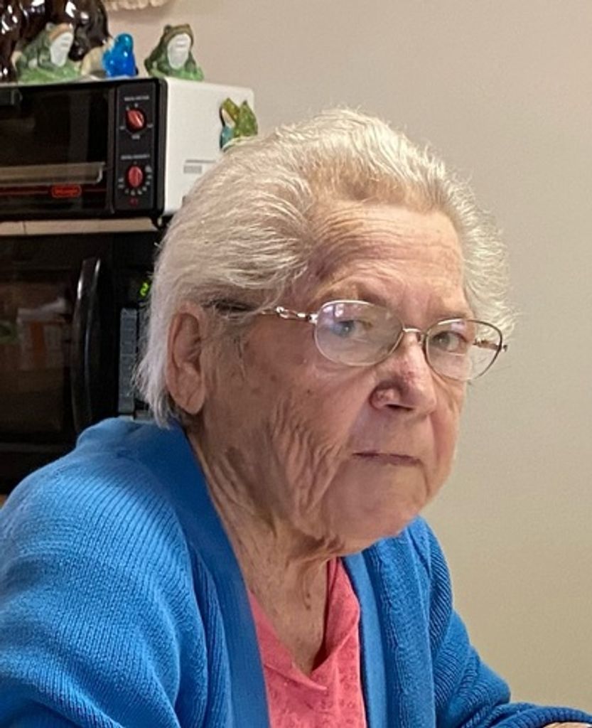 Anne Meszes Profile Photo