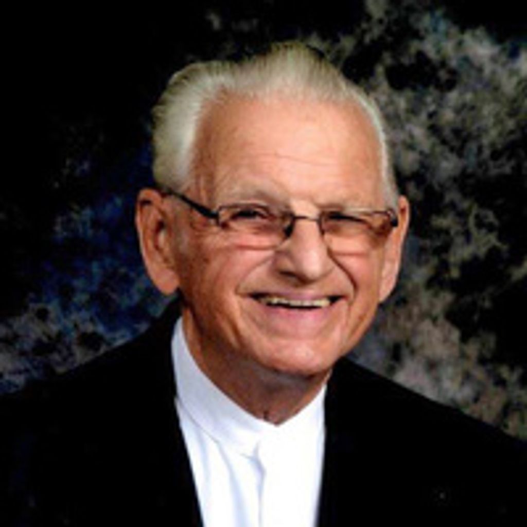 Robert L. "Bob" Archer