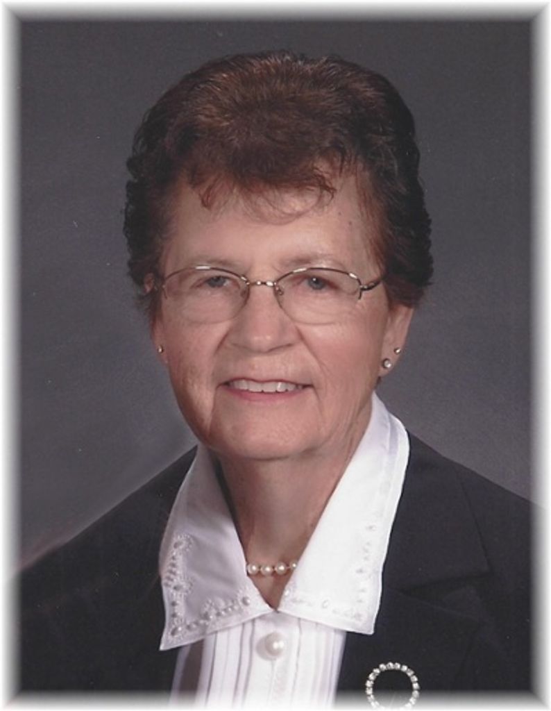 Carolyn Adlam