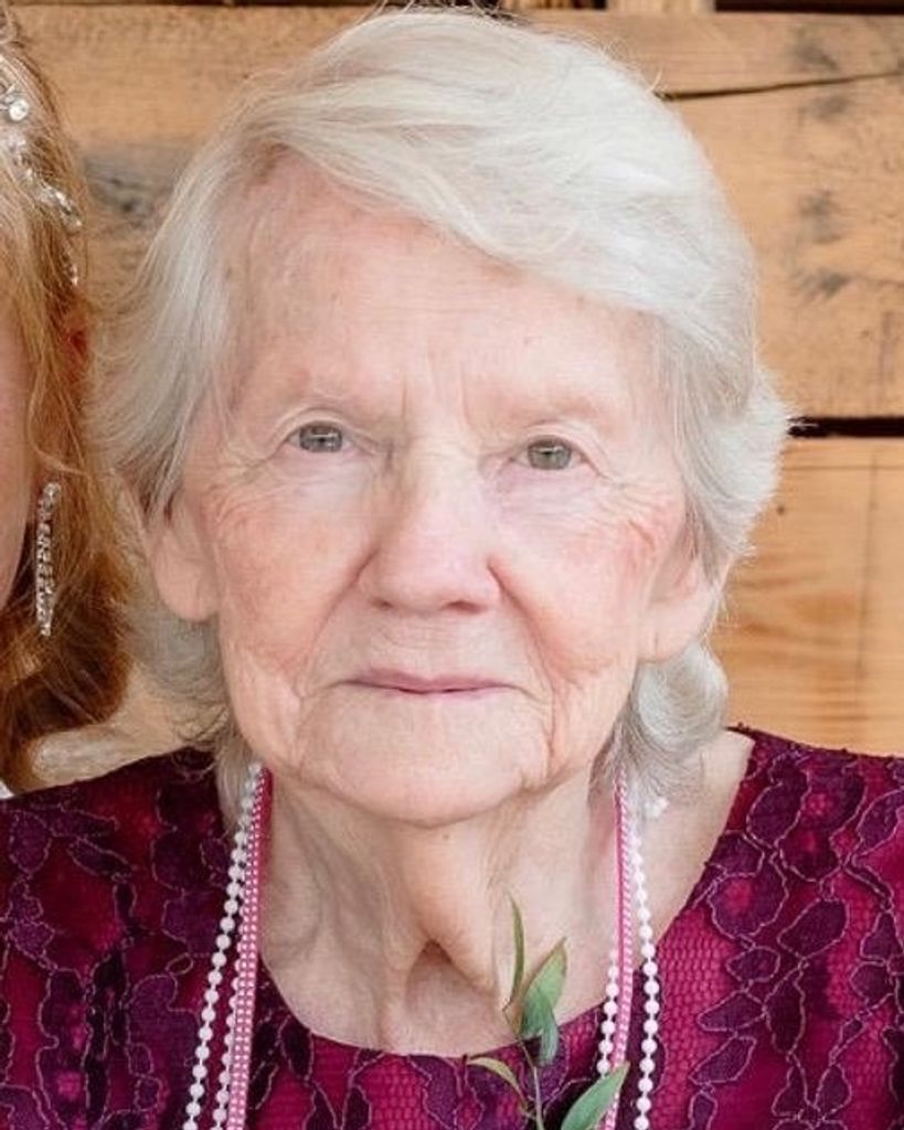 Carolyn Louise Hall Profile Photo