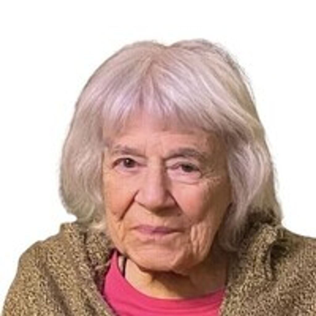 Sarah (THomasian) Holovnia