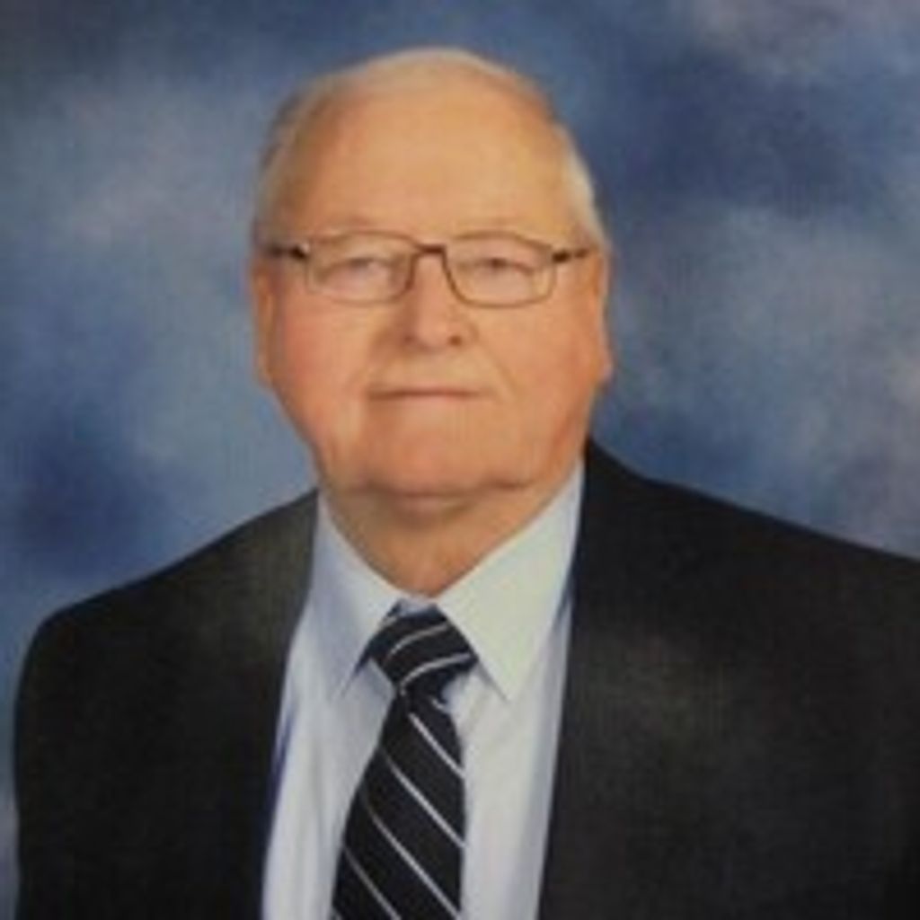 Floyd Wayne Aune Profile Photo