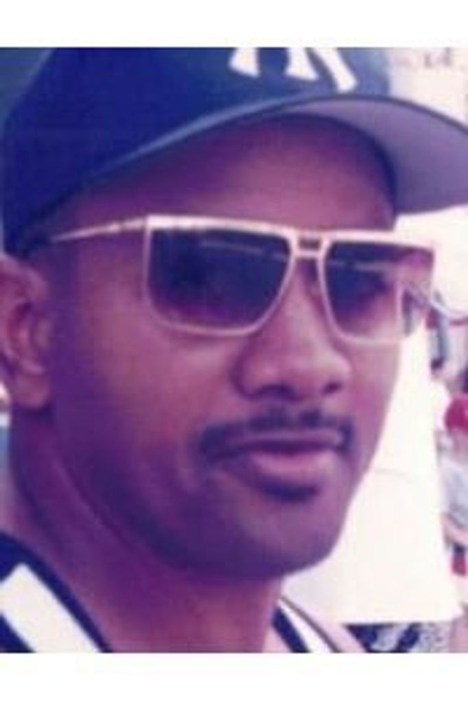 Angelo Rauls Profile Photo