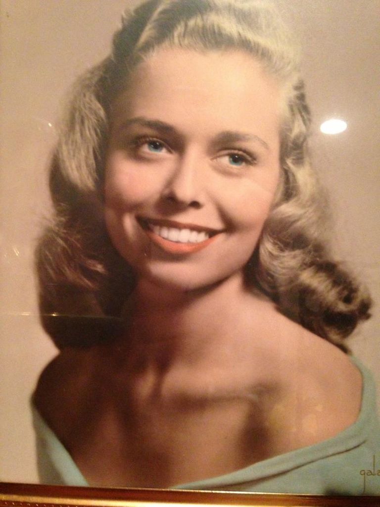 Carolyn M. Hand Profile Photo