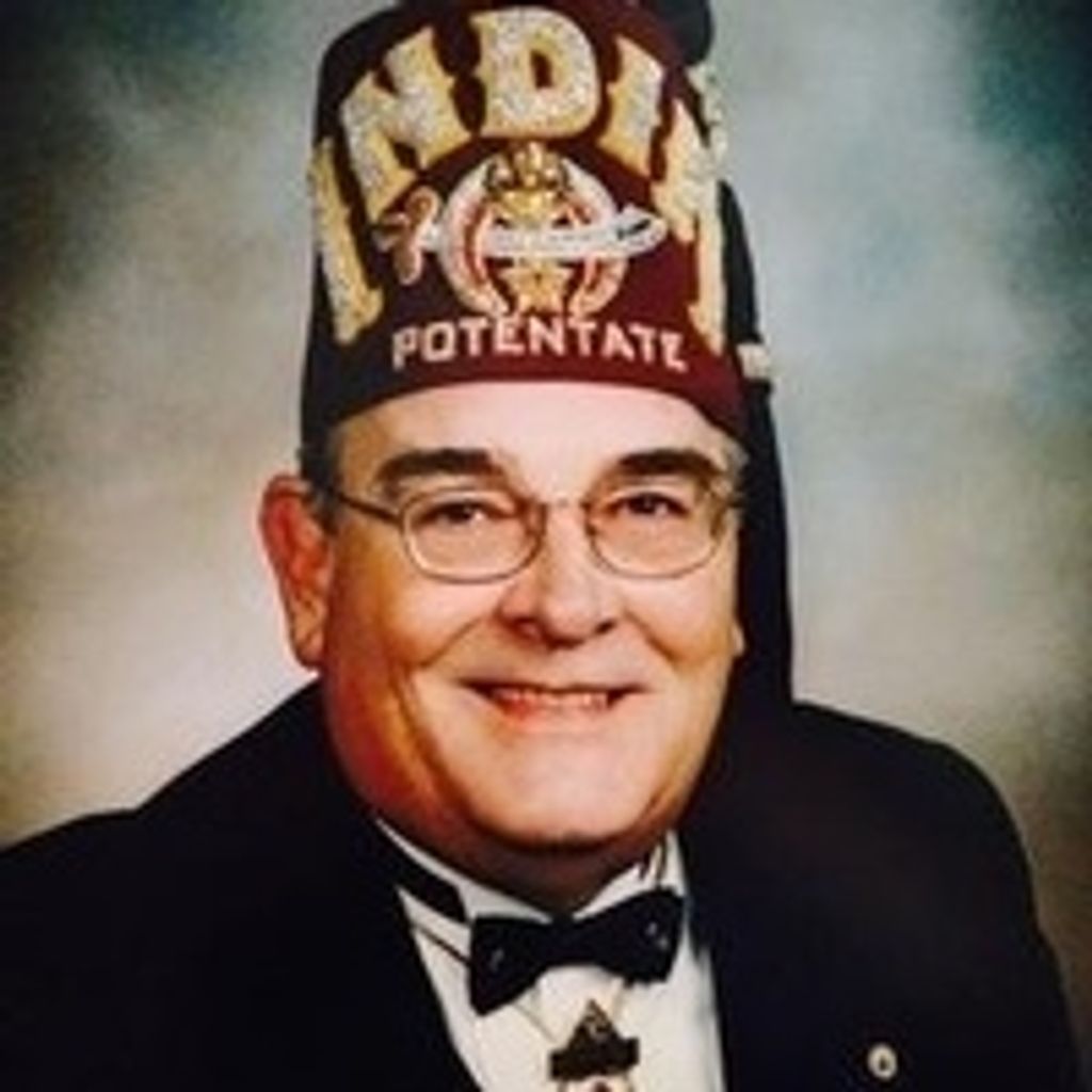 Mike Wicker