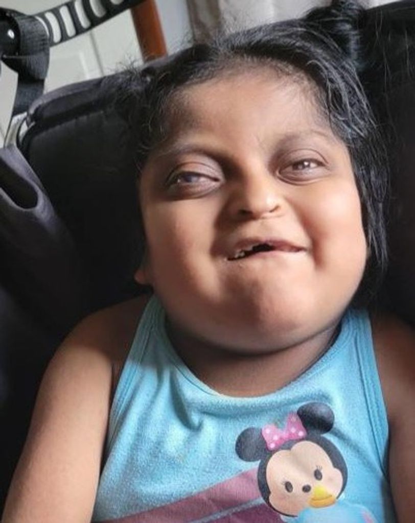 Shanti Avilés Parra Profile Photo