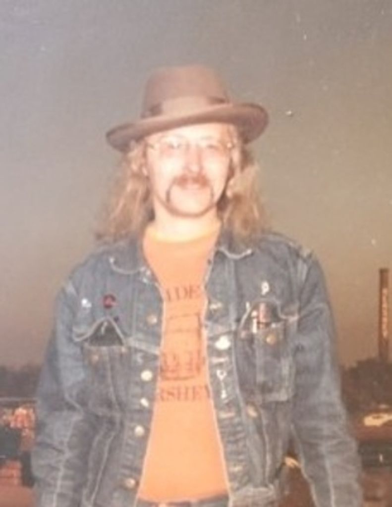 Albert E Trommers