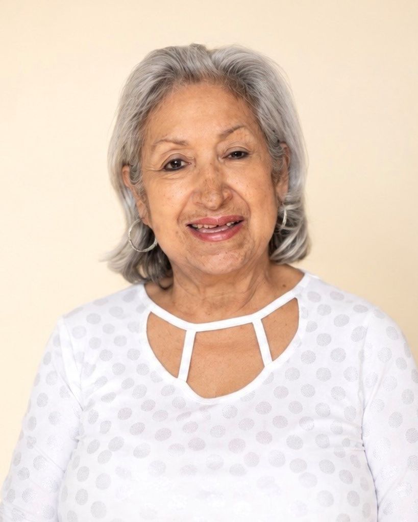 Elva G. Reyes Profile Photo