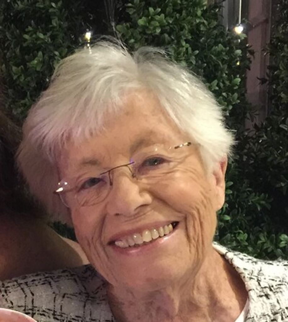 Diane Robertson Davis Profile Photo