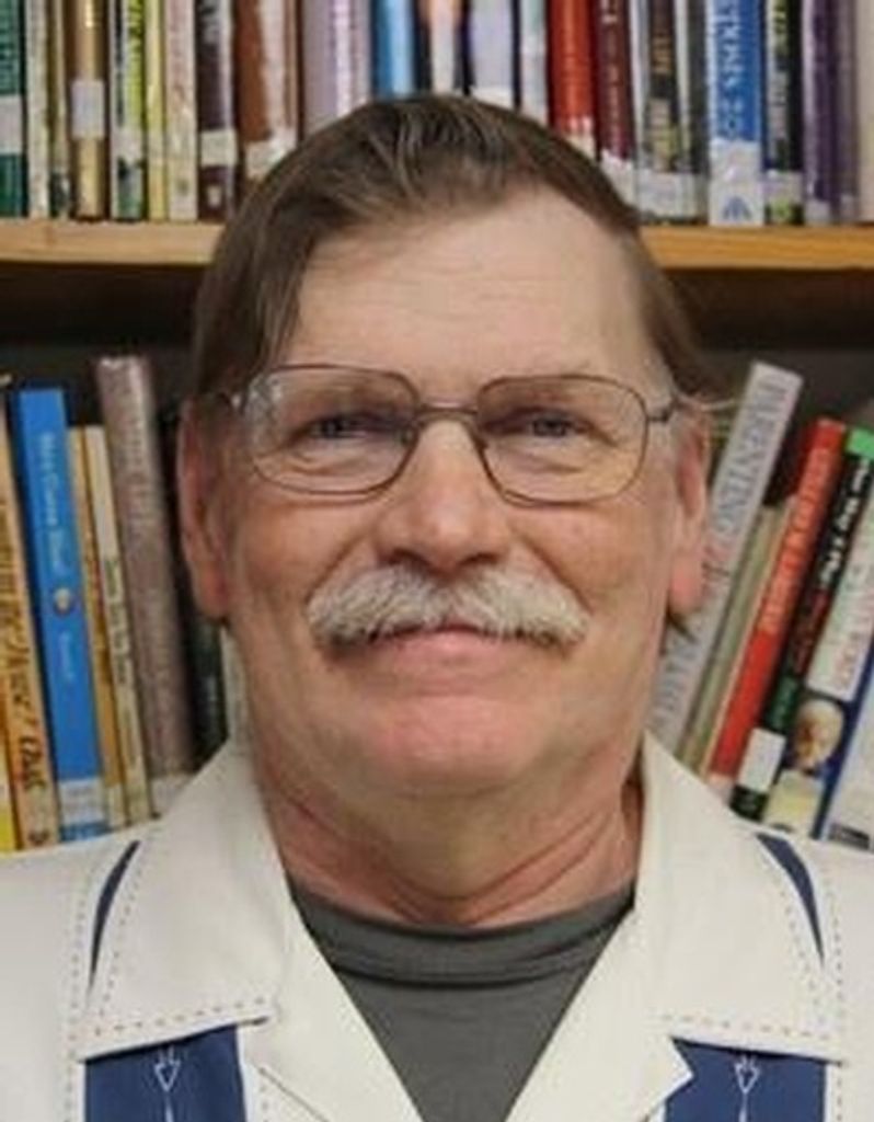Thomas Henry Ustruck Profile Photo