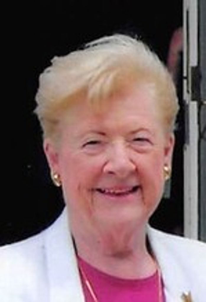 Esther Larsen Hall Profile Photo