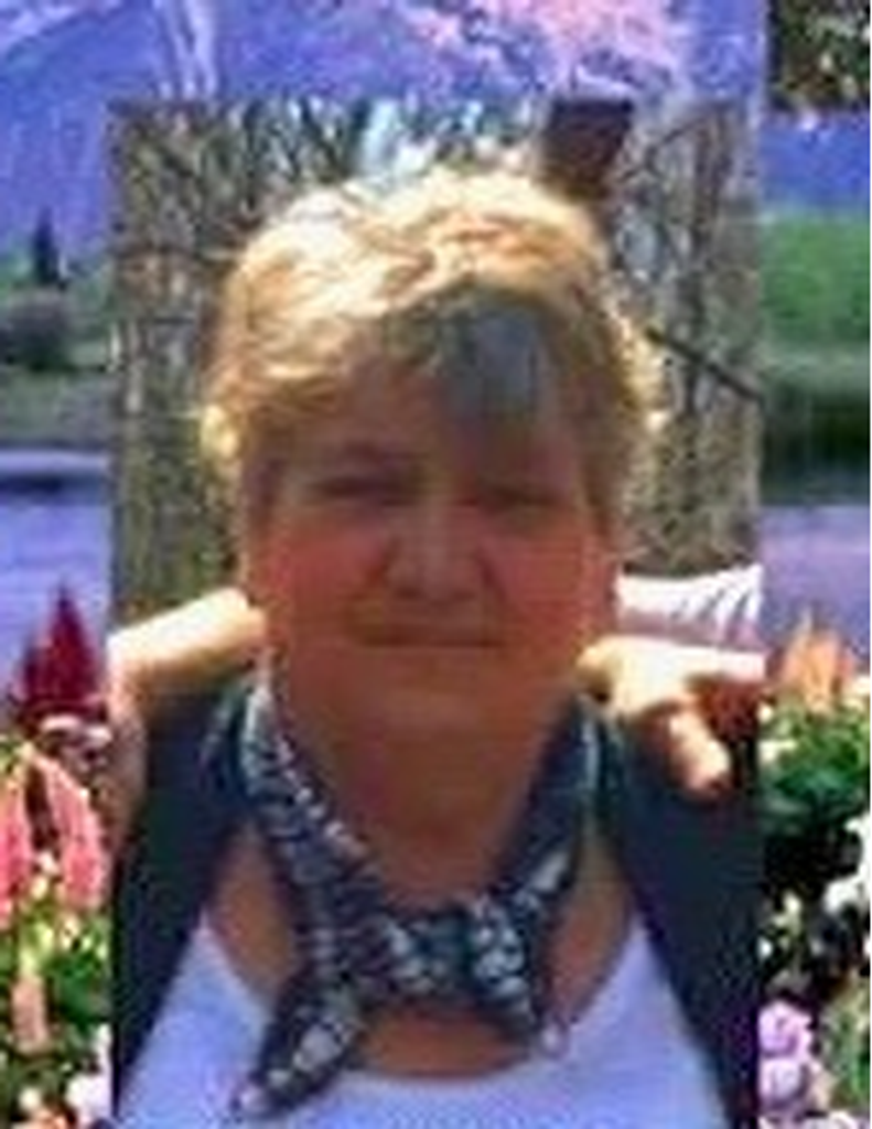 Kathleen  Jo (Praay) Austin