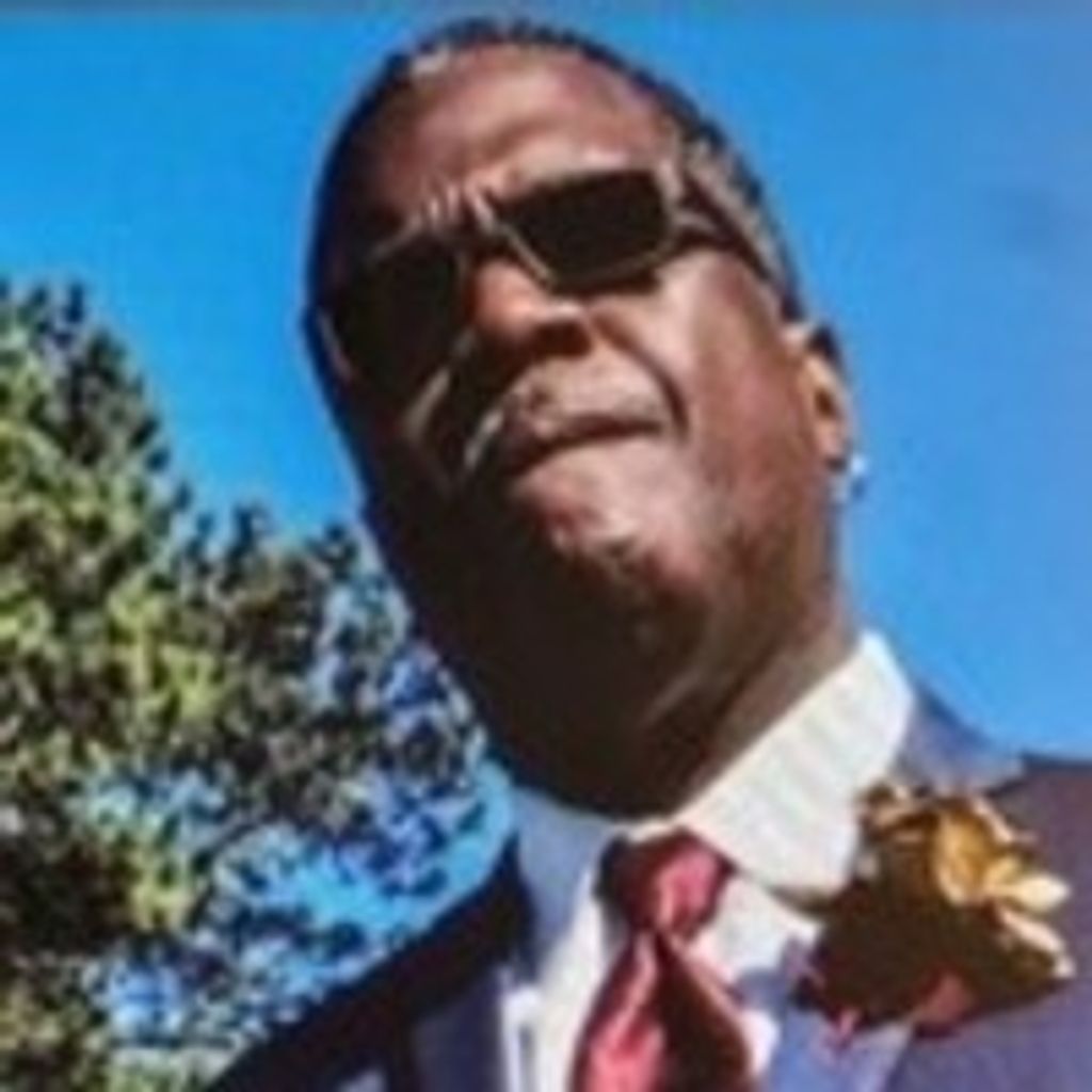 Lloyd Thomas Profile Photo