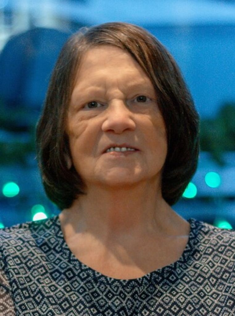 Lois Royce Profile Photo