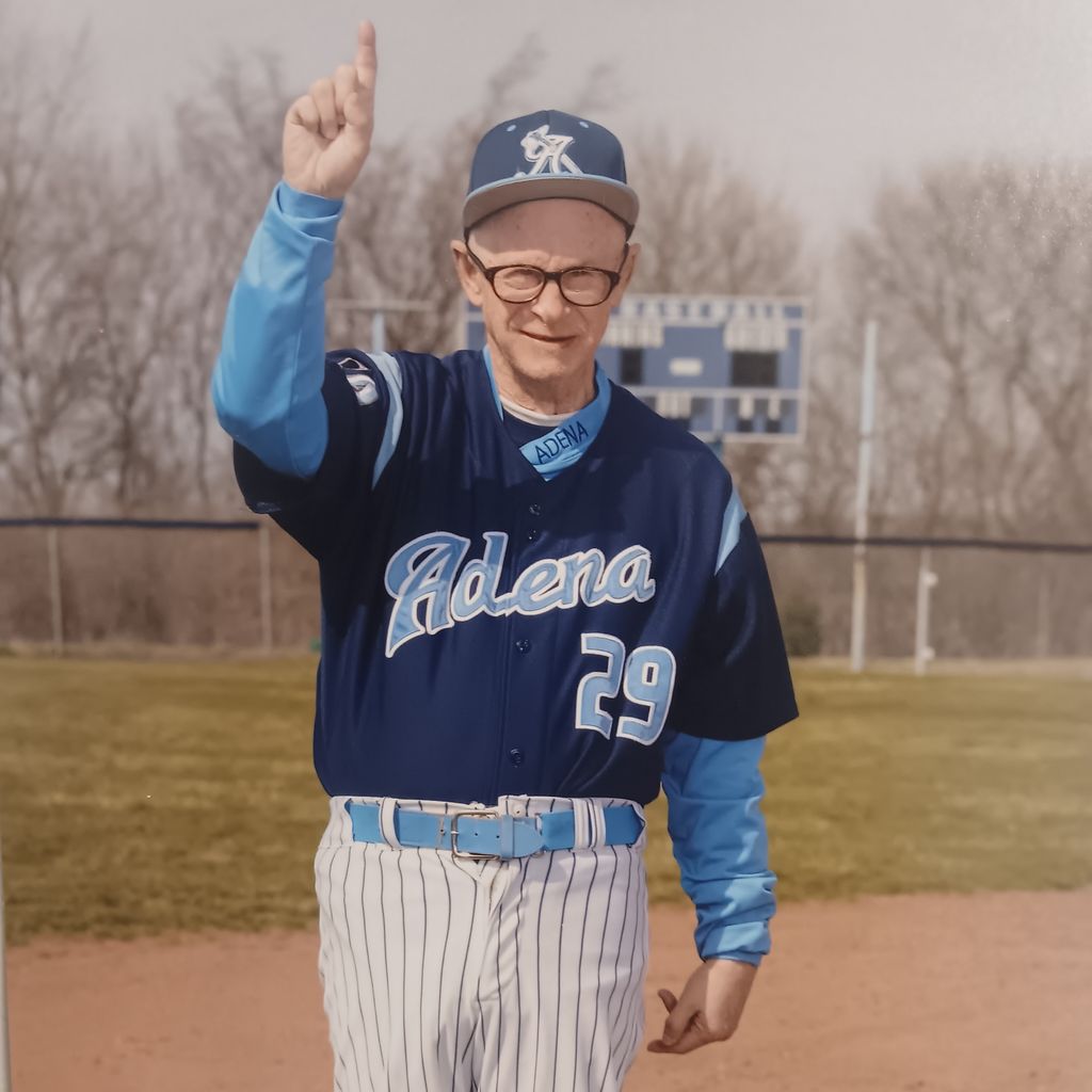 Leonard Lee Hoppes Profile Photo