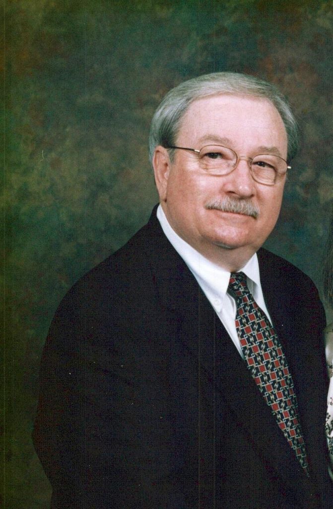 Herbert Zimmerman Langland Profile Photo