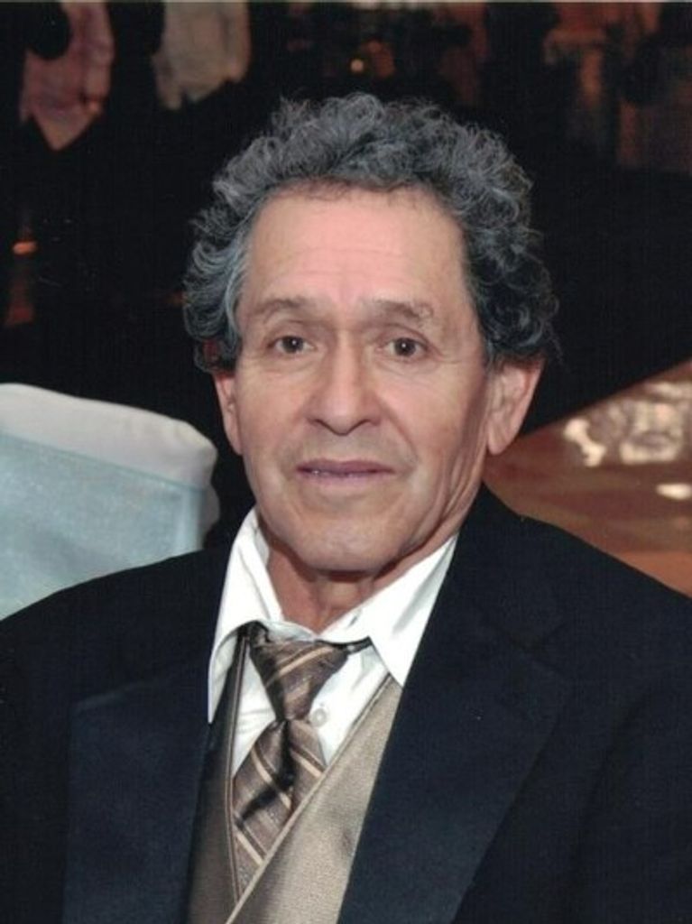 Valeriano Ortiz Azua Profile Photo