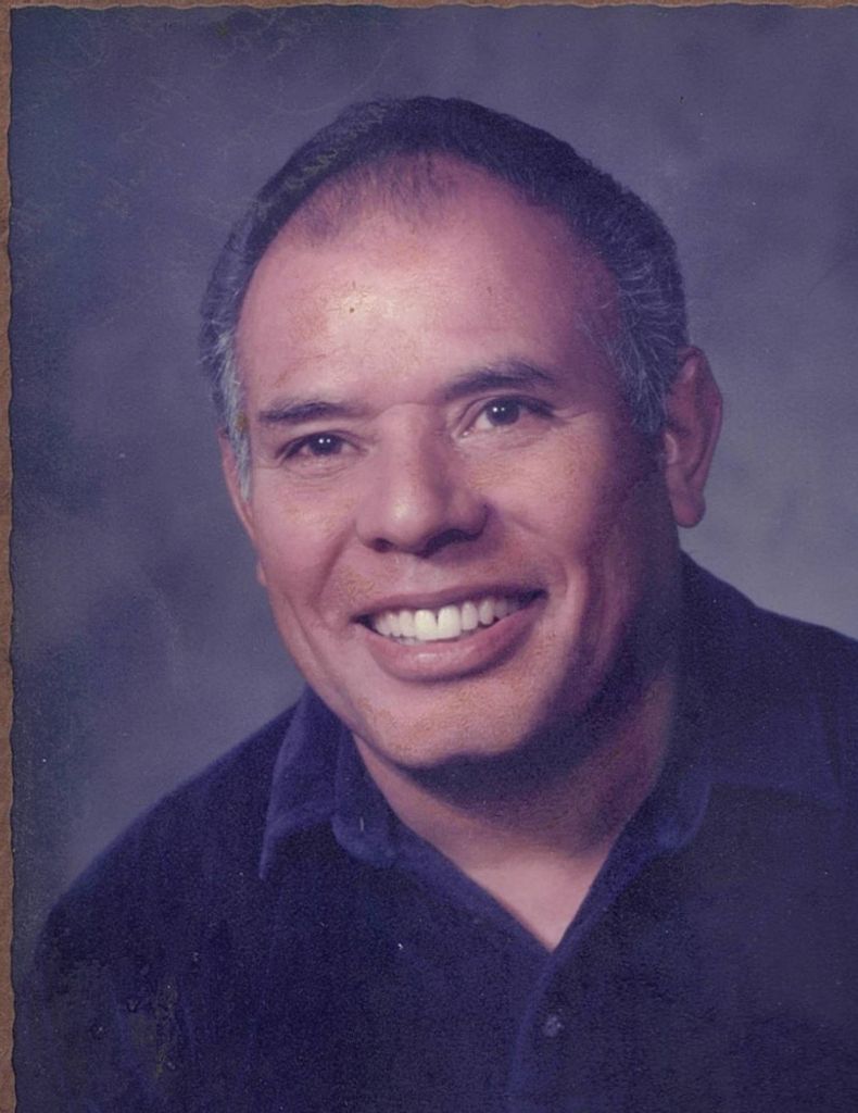 Francisco Gutierrez-Villa Profile Photo