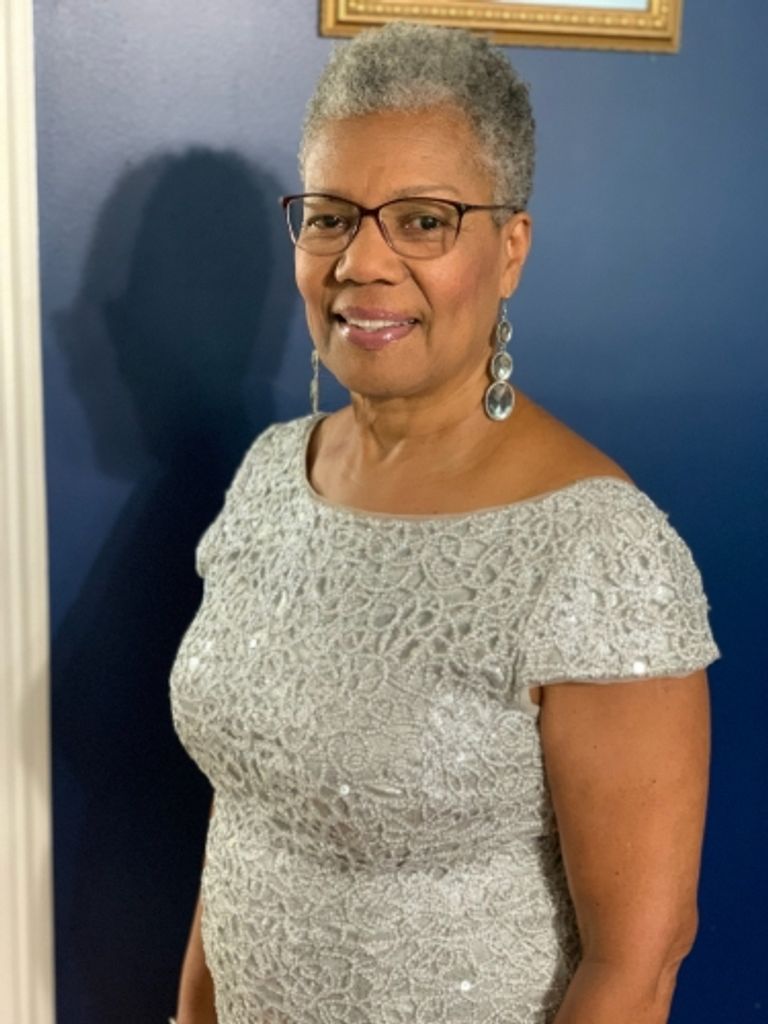 Lorraine Turton