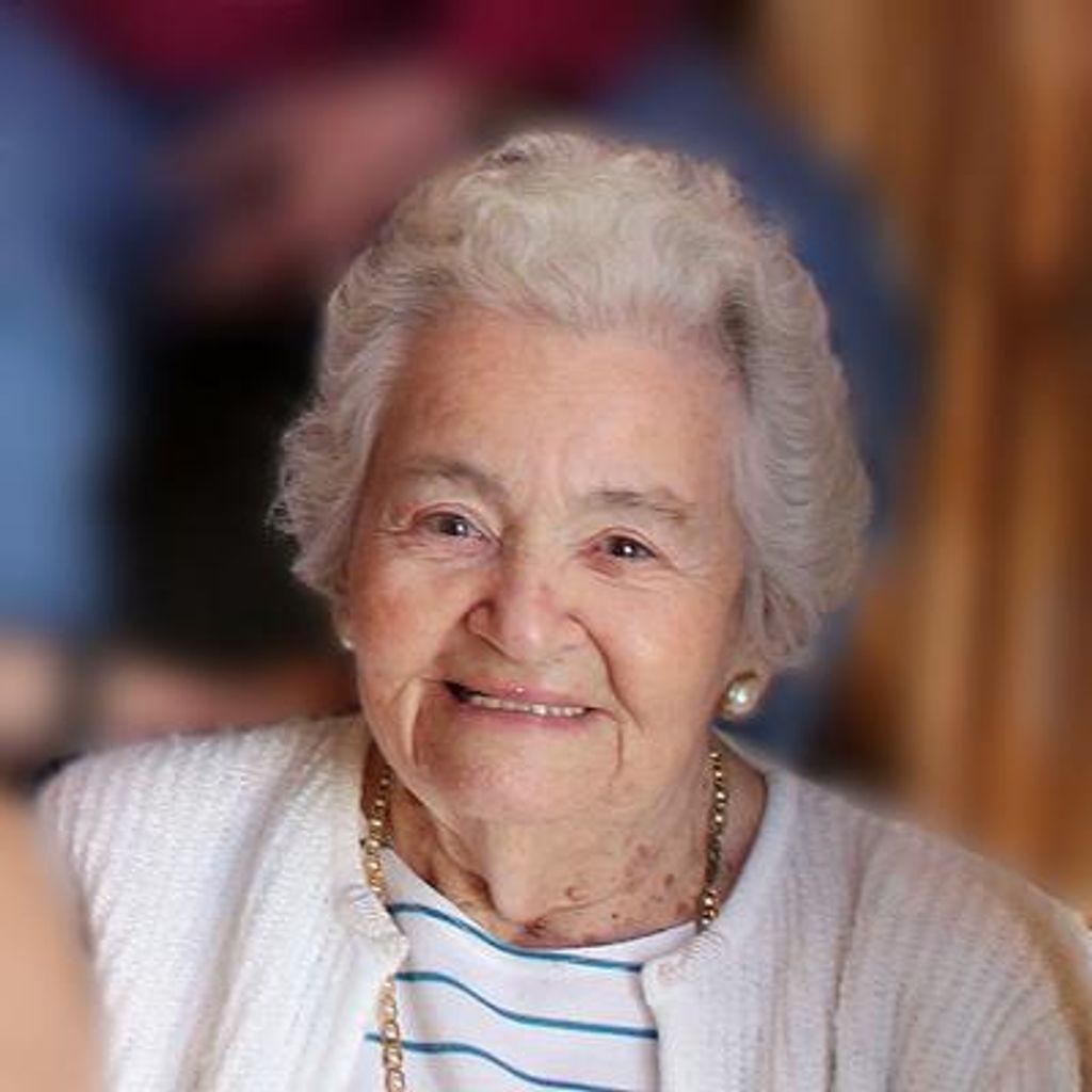 Dorothea "Mickey" Gear