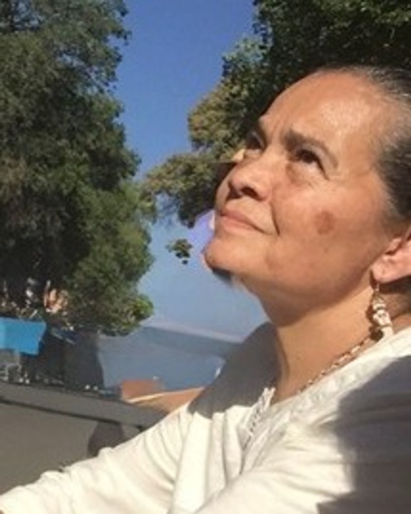 Bernadette L Casados